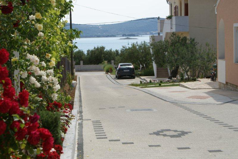 Apartments Vodopija 300M To The Beach Sveti Filip i Jakov Luaran gambar